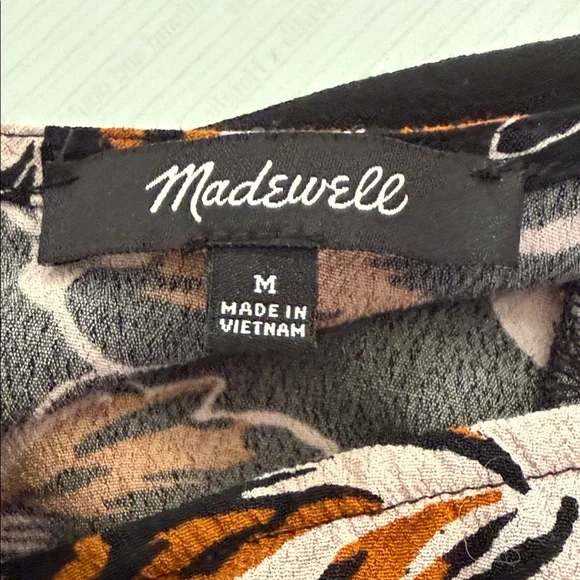 Madewell Dusk Blossom Top Women’s M Short Sleeve Drapey Viscose Blouse Shirred - Picture 9 of 12